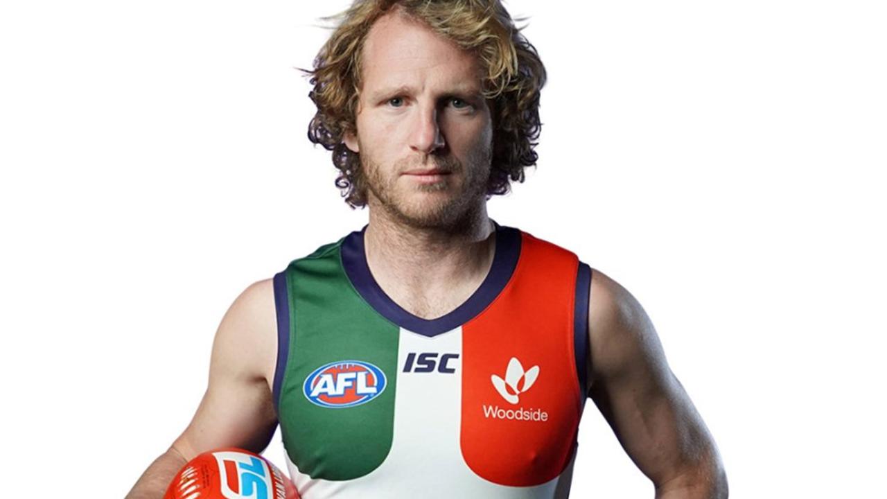 Fremantle will wear this retro guernsey in Round 22 against Essendon.