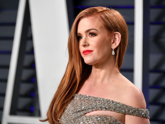 BEVERLY HILLS, CA - FEBRUARY 24:  Isla Fisher attends the 2019 Vanity Fair Oscar Party hosted by Radhika Jones at Wallis Annenberg Center for the Performing Arts on February 24, 2019 in Beverly Hills, California.  (Photo by Dia Dipasupil/Getty Images)