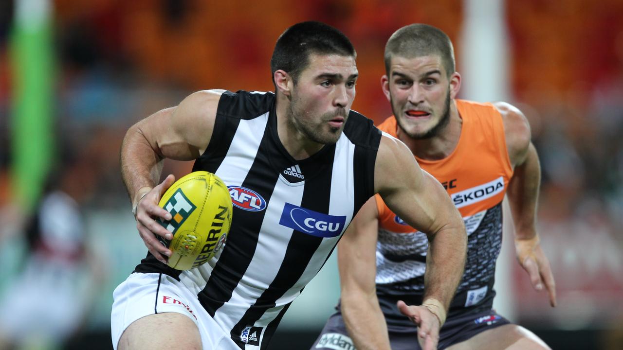 Collingwood premiership forward Chris Dawes attended Brighton Grammar.