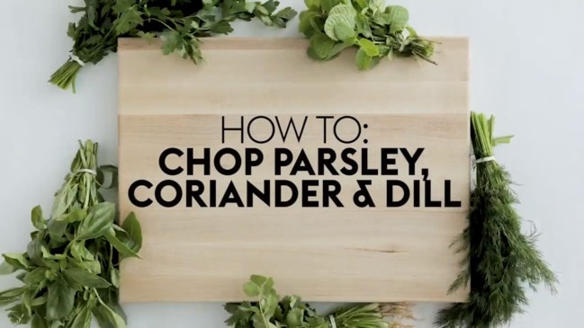 How to chop parsley, coriander and dill