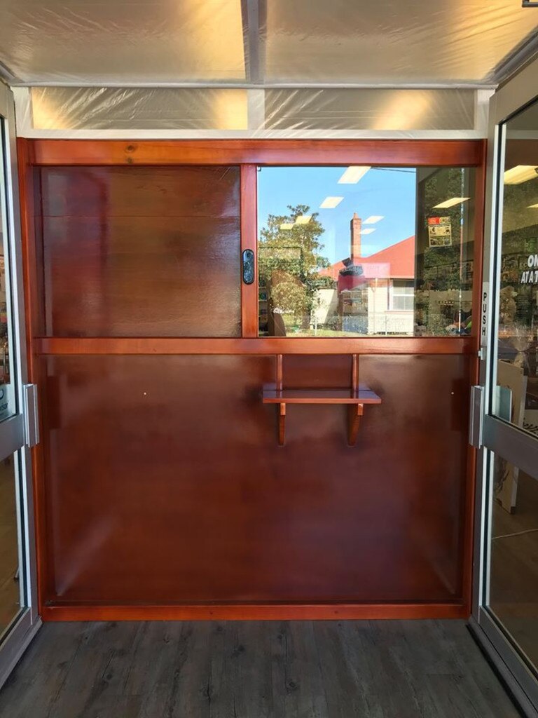 Bonalbo Pharmacy installed a window to serve customers while observing social distance rules.