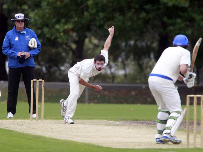 Ian Holland in an early appearance for Ringwood.