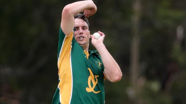 Will Sheridan bends his back for Yarraville Club. Picture: Mark Dadswell