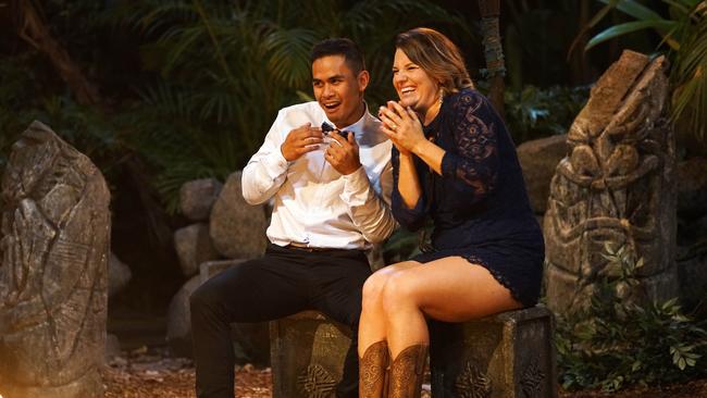 2017 Australian Survivor winner Jericho Malabonga and runner-up Tara Pitt pictured during the grand finale show. Supplied by Channel 10.