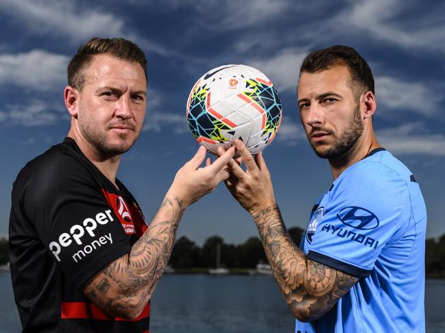 ***EMBARGOED for Tim Morrissey******Do not use without permission from Tim***English strikers Adam Le Fondre (Sydney FC) and Simon Cox (Wanderers) have had similar careers, share the same agent and will go head to head in the Sydney derby on Sat night for Sydney FC and the Wanderers.Picture's Darren Leigh Roberts