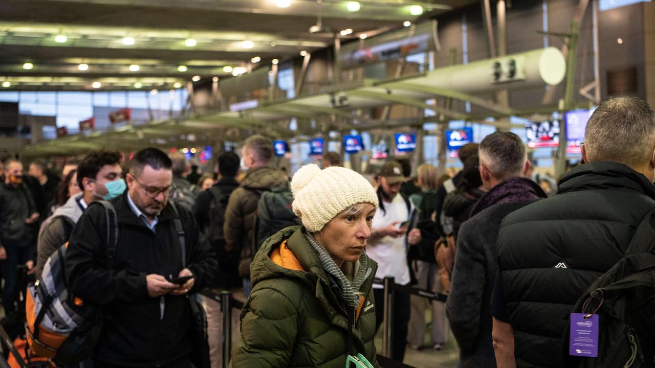 The strike would ground planes during Australia’s summer holiday period. Picture: NCA NewsWire / Flavio Brancaleone