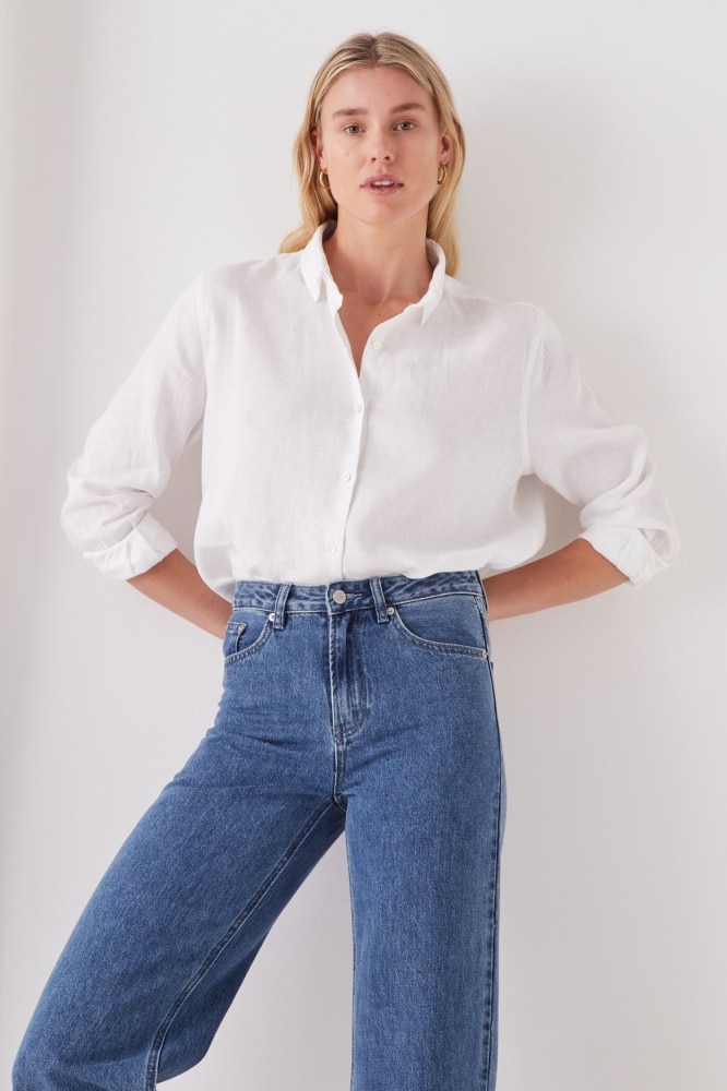 The Classic Linen Shirt