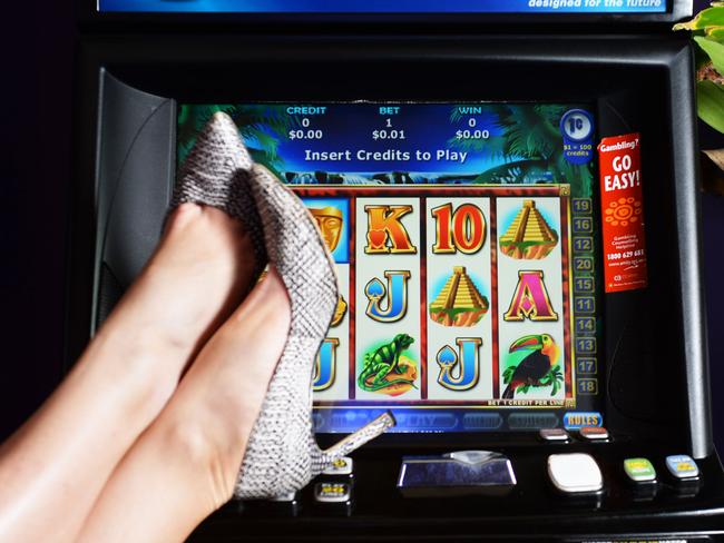 Many Australians want to see people with a pokies problem take responsibility.