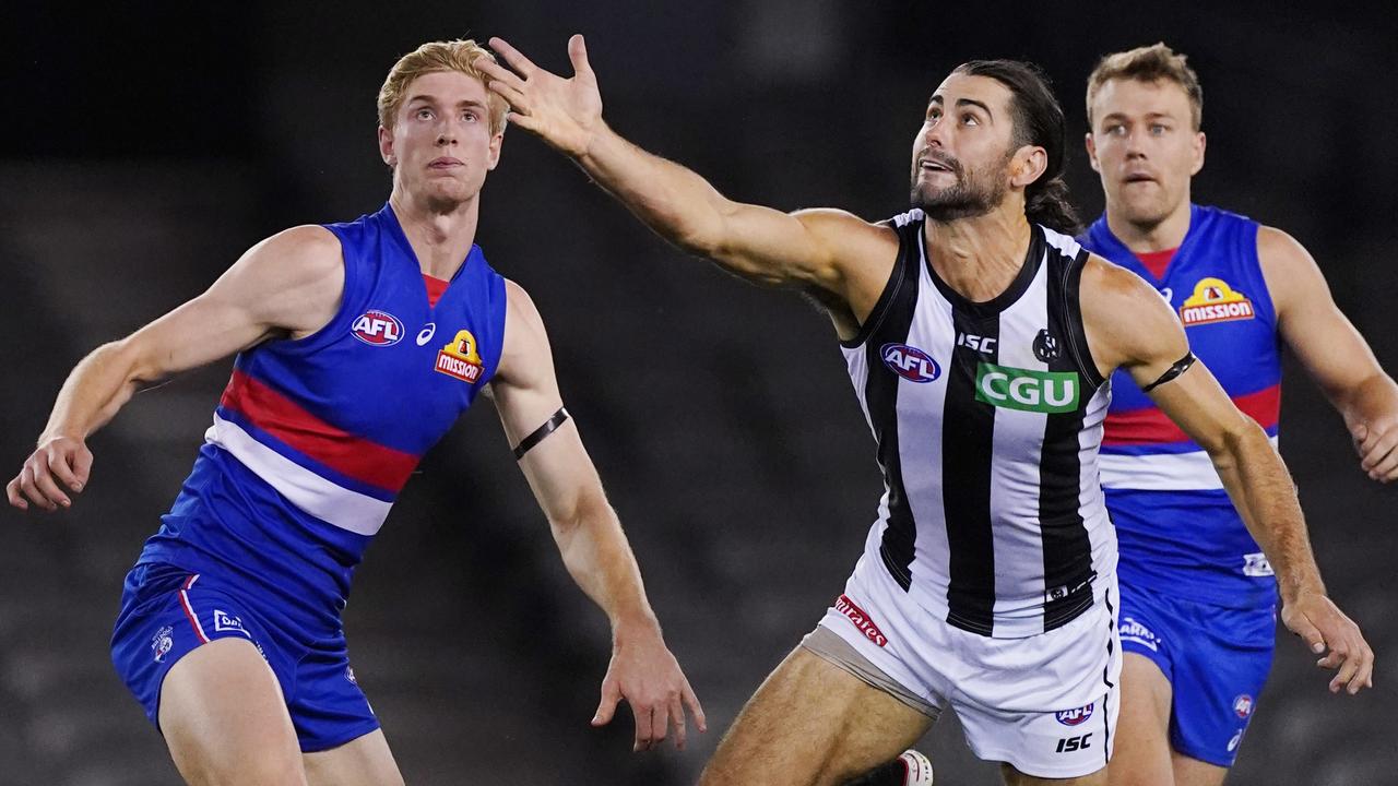 Collingwood’s Brodie Grundy was brilliant against Tim English and the Western Bulldogs. (AAP Image/Michael Dodge)