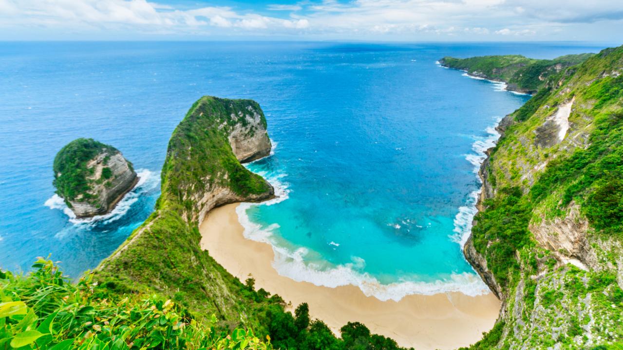 Nusa Penida is just a short boat trip from Lembongan and offers some of the most stunning views you'll find in Indonesia.