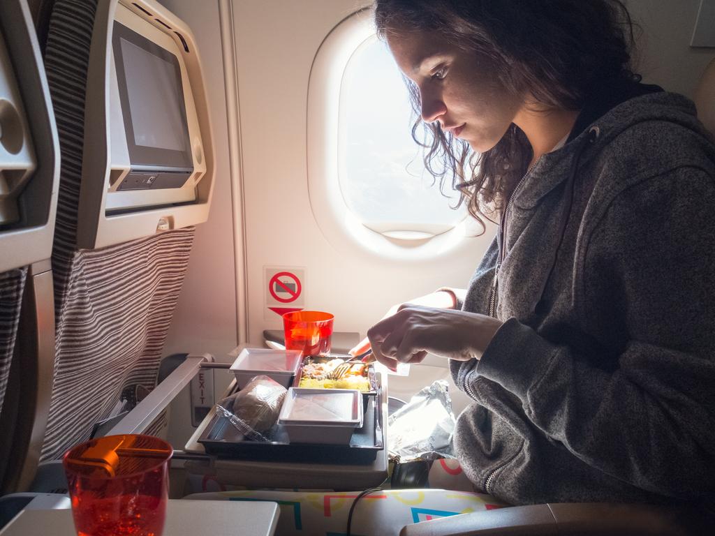 Flight Attendant, Boyfriend Not Happy With Girlfriend’s In-flight Meal 