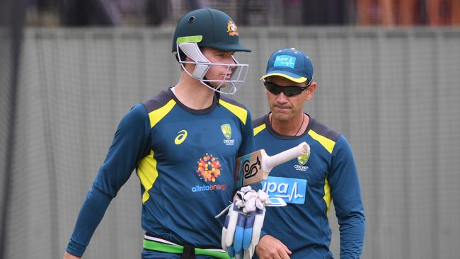 Peter Handscomb working closely with coach Justin Langer. Picture: AAP