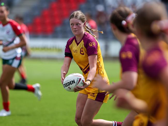 Jayde Herdegen on the charge. Pic: QRL