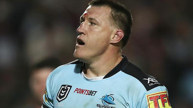 Paul Gallen says Lodge doesn’t need the extra buden of captaincy.