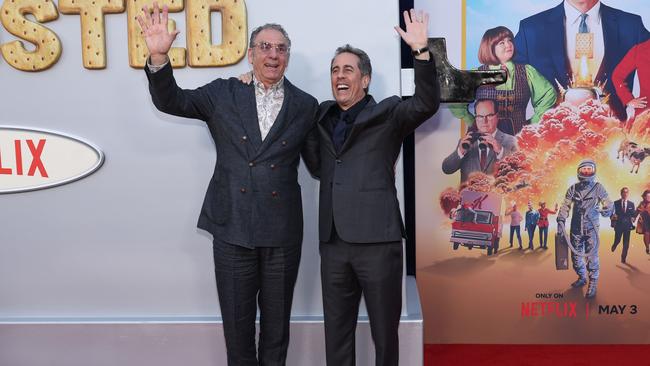 Michael Richards and Jerry Seinfeld reunite on the red carpet. (Photo by Amy Sussman/Getty Images)