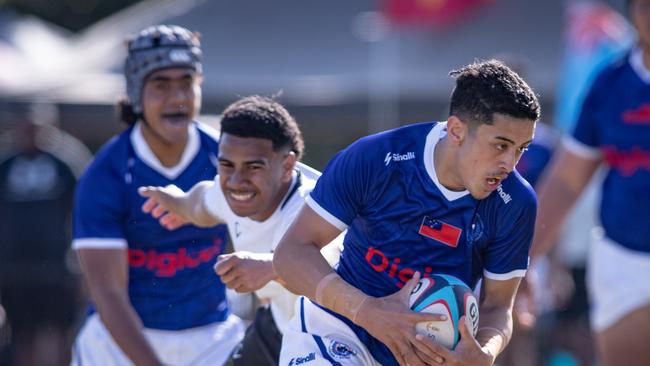 Samoa playing Ravouvou Biau.