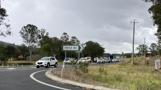 A crash involving a mini-bus has slowed traffic down on the Bruce Hwy near Chatsworth, north of Gympie. November 6, 2023.