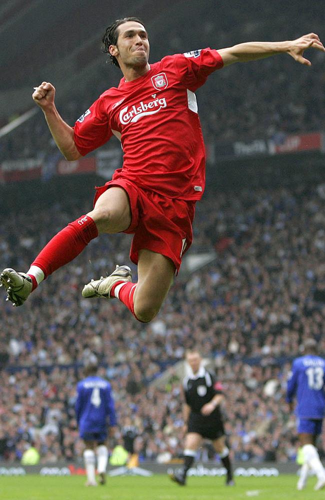 Former Liverpool midfielder Luis Garcia announces retirement