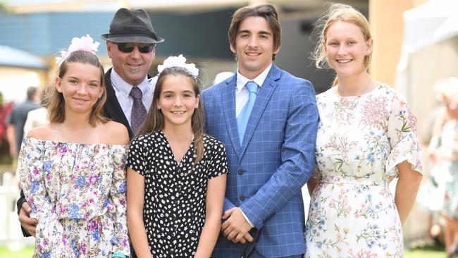 Ballina family Elizabeth Quinn, 11, Grace Quinn, 12, Brett Quinn, Thomas, 17, Karlie Jenkins 17, enjoying a family day out at the Ballina Cup.