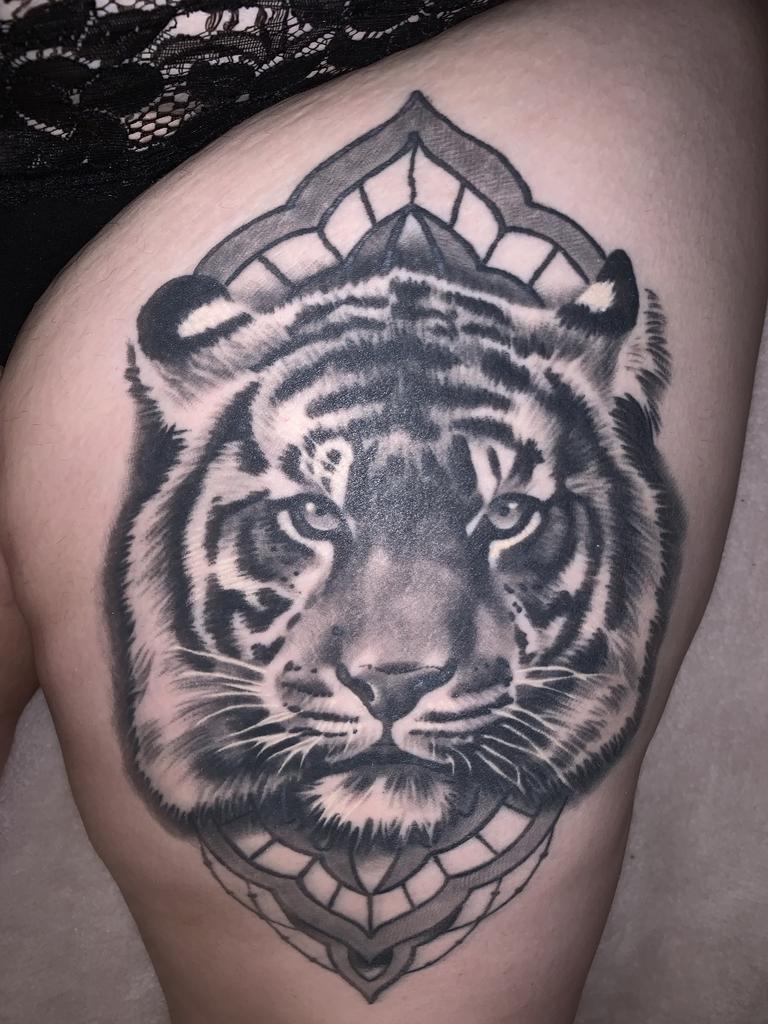 24/05/2018 - Mandala tiger on the thigh Picture: Me