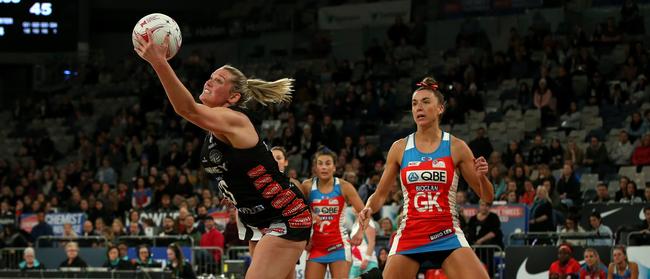 Caitlin Thwaites in action for the Magpies last season. Picture: AAP