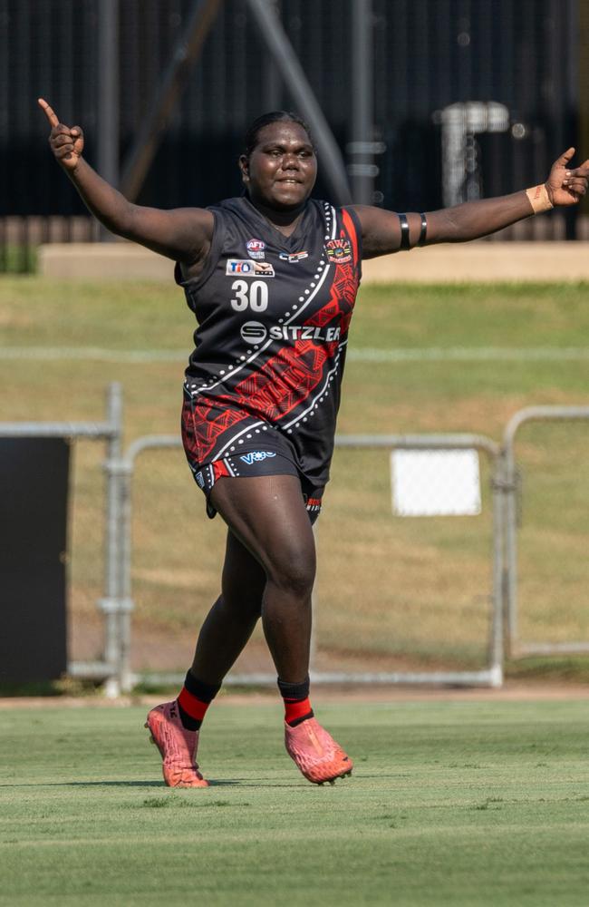 Jelena Tipungwuti of the Tiwi Bombers in the 2024-25 NTFL season. Picture: Tymunna Clements / AFLNT Media