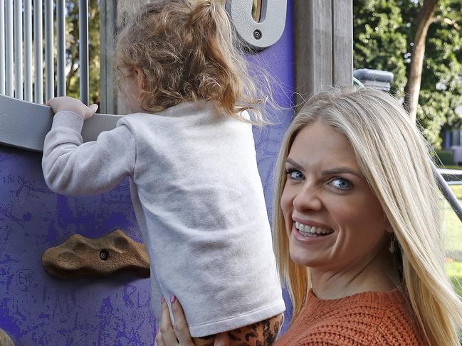 Radio and TV personality Erin Molan is a Tresillian ambassador and is helping Aussie families with sleeping solutions for their newborn babies. Erin will host a free live webinar 'Sleep Like A Baby' in partnership with Curash Babycare. Pictured with daughter Eliza 3 in Bronte. Picture: Toby Zerna