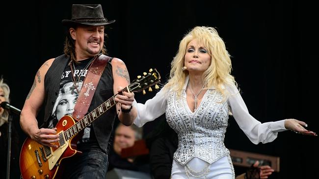 Glastonbury takes Dolly Parton to its bosom | The Australian