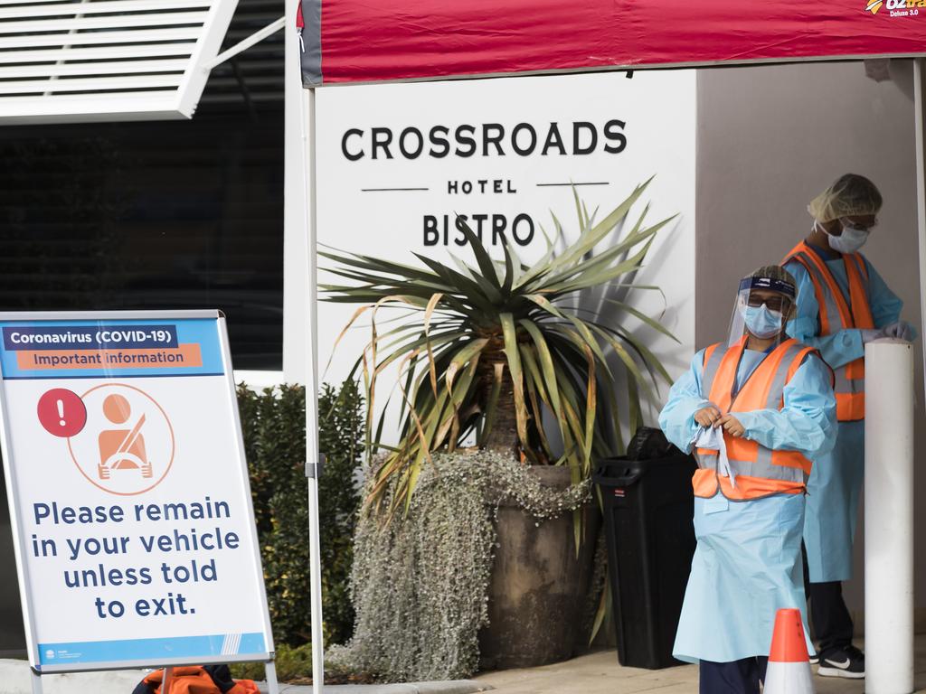 Carpark testing continues for COVID-19 at Crossroads Hotel in Casula on Monday. Picture: Dylan Robinson