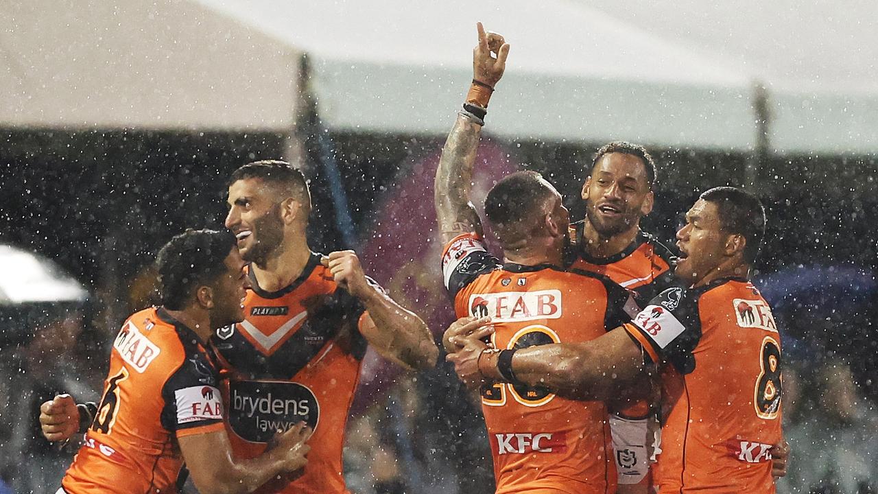 Wests Tigers go down to Penrith in penultimate round