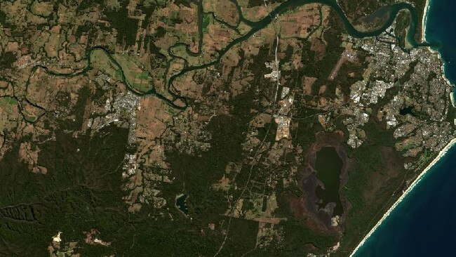 Before Port Macquarie Before and After Images of Fire affected areas of the 2019/2020 bushfires. Images are from Google Earth Engine