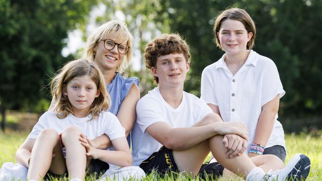 Danyane Bowring, with her children Max, 9, Xavier, 13, and Jocelyn, 11, says she can the benefts and negatives of behavioural charts in classrooms. Picture Lachie Millard