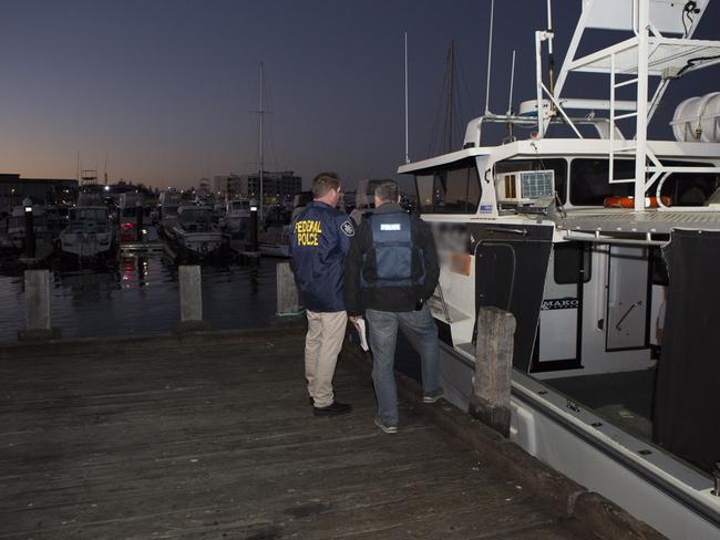 The boat arrived about 2am yesterday.