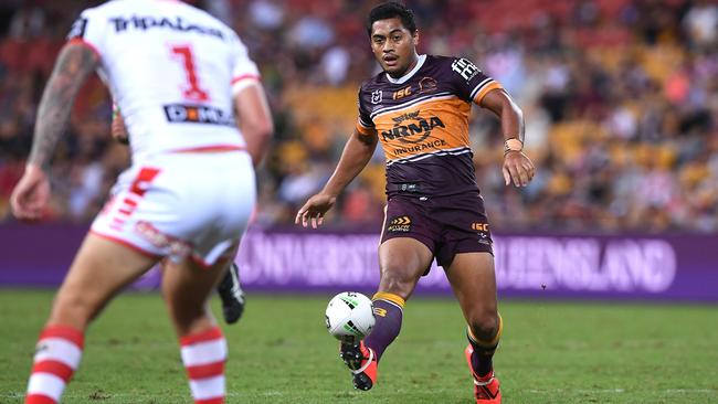 Anthony Milford kicks during the game. Picture: AAP Image/Dave Hunt