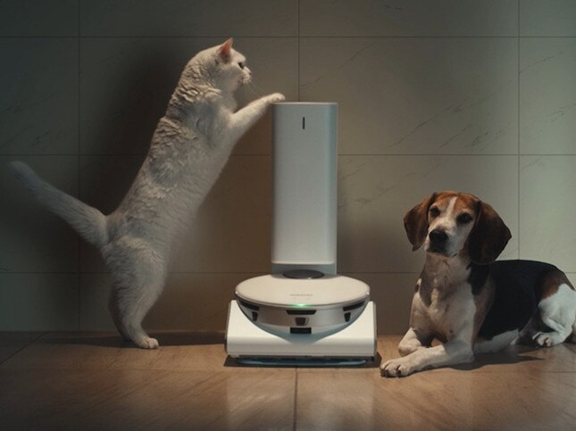 Samsung's Jetbot 90 is a robotic vacuum cleaner that also senses when dogs bark and alerts their owner.