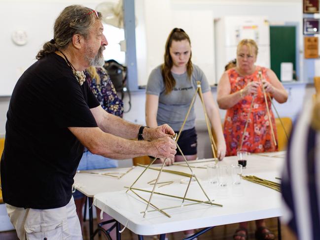 Phill Relf conducts a lantern making workshop with teachers at the Brushgrove/Tyndale Hall.