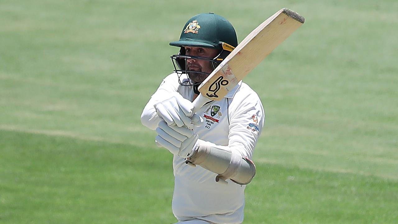 Nathan Lyon smashed four fours in a brilliant cameo with the bat.