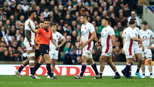 Charlie Ewels is sent off for an accidental head clash. Picture: David Rogers/Getty