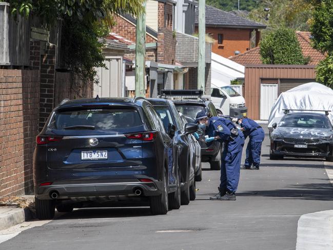 SYDNEY, AUSTRALIA - NewsWire Photos - February 02, 2025: Anti Semitic graffiti found in See Lane, Kingsford. Police and forensics at scene.Picture: NewsWire / Simon Bullard.