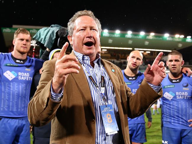 PERTH, AUSTRALIA - JULY 15: Andrew Forrest addresses the Force players and coaches after the round 17 Super Rugby match between the Force and the Waratahs at nib Stadium on July 15, 2017 in Perth, Australia.  (Photo by Paul Kane/Getty Images)