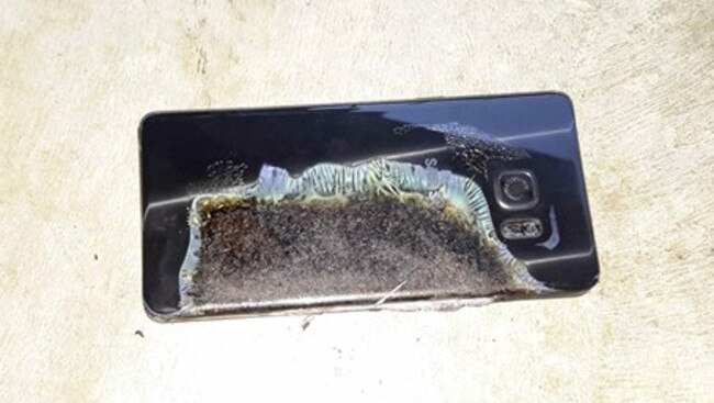 Melbourne business analyst Tham Hua's Samsung Galaxy Note7 smartphone reportedly burst into flames while charging overnight, causing $1800 damage to his hotel room.