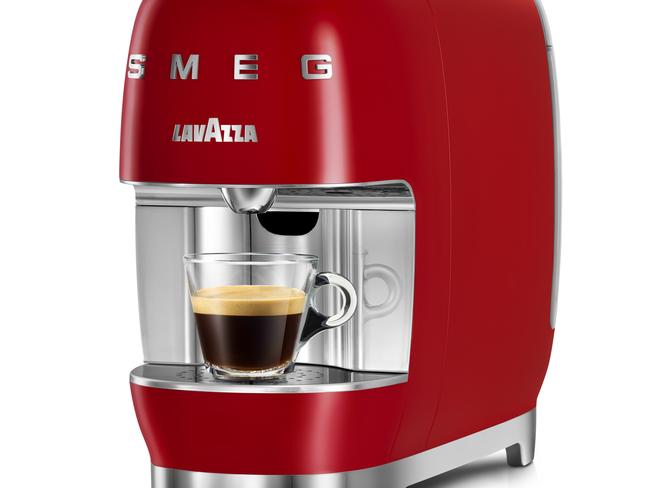 A Modo Mio capsule coffee machine collection which has been made in collaboration with iconic Italian appliance brand Smeg.