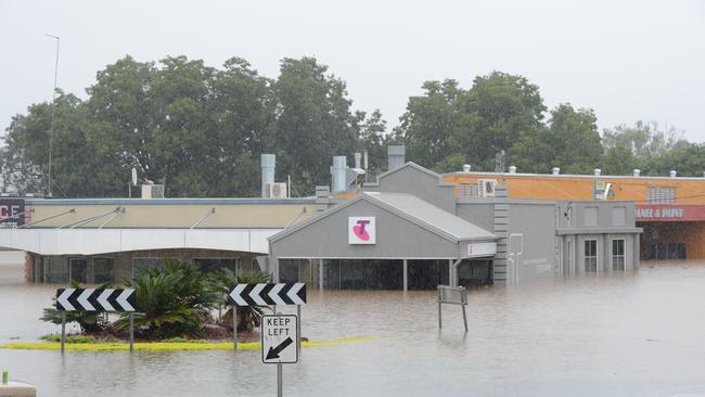 Monkland Street - Gympie Flood 2013 February Photo Craig Warhurst / The Gympie Times