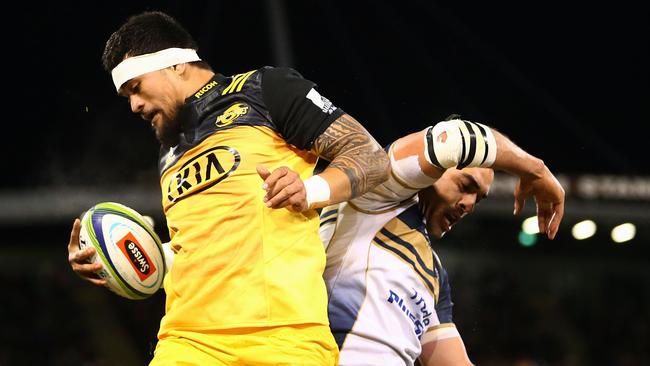 CANBERRA, AUSTRALIA - JULY 21: Vaea Fifita of the Hurricanes wins line out ball during the Super Rugby Quarter Final match between the Brumbies and the Hurricanes at Canberra Stadium on July 21, 2017 in Canberra, Australia.  (Photo by Mark Nolan/Getty Images)