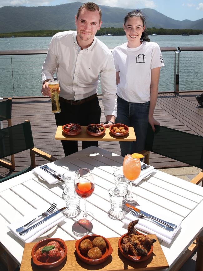 <span id="U623132600788DRE" style="font-weight:bold;font-style:normal;">SEASIDE SIMPLICITY:</span> Ollie’s Italian manager Kevin Gabsi and operations manager Leith Wilson usher in a new dining option on the Cairns waterfront. Picture: ANNA ROGERS