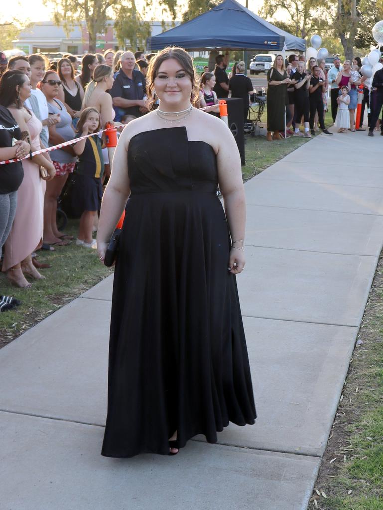 Elizabeth Ray. Oakey State High School formal. Photo Sean Federoff