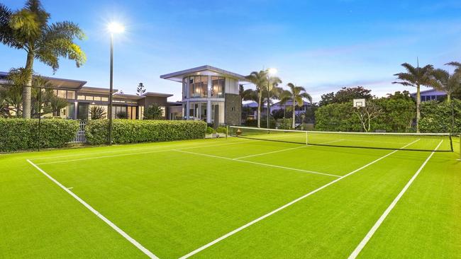 The tennis court at the Kingscliff home.