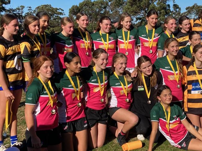 The under 14s girls played a three way grand final to decide their Sydney Juniors competition.