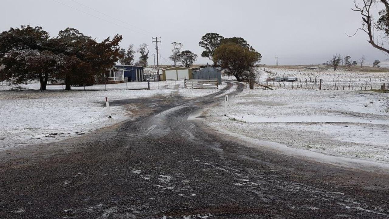 Snow Falls In Northern Nsw Bureau Of Meteorology Gives Its Forecast Daily Telegraph