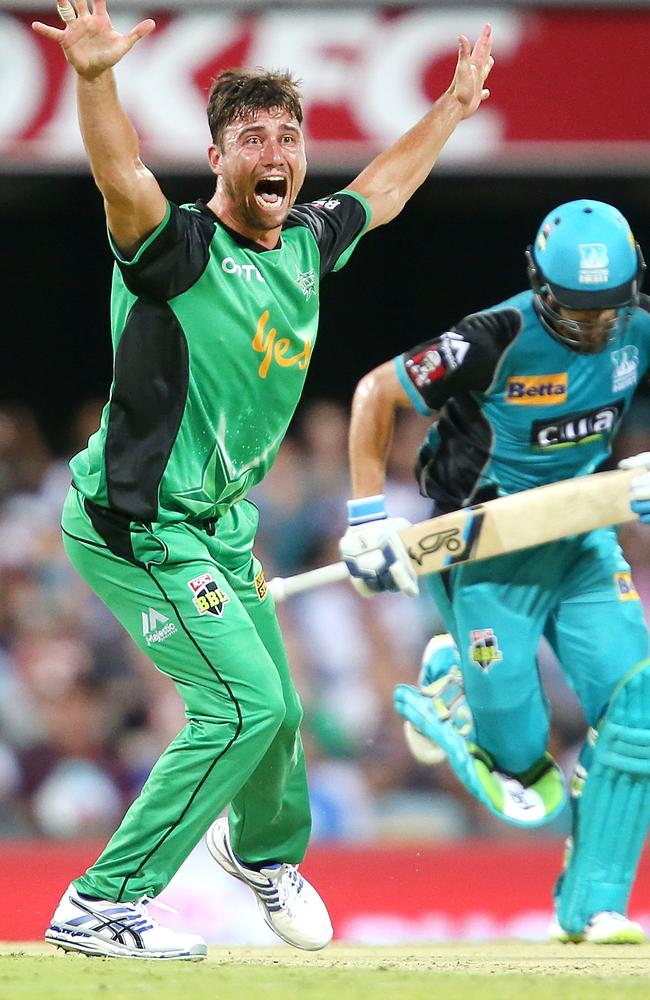 Marcus Stoinis took three wickets against the Heat.